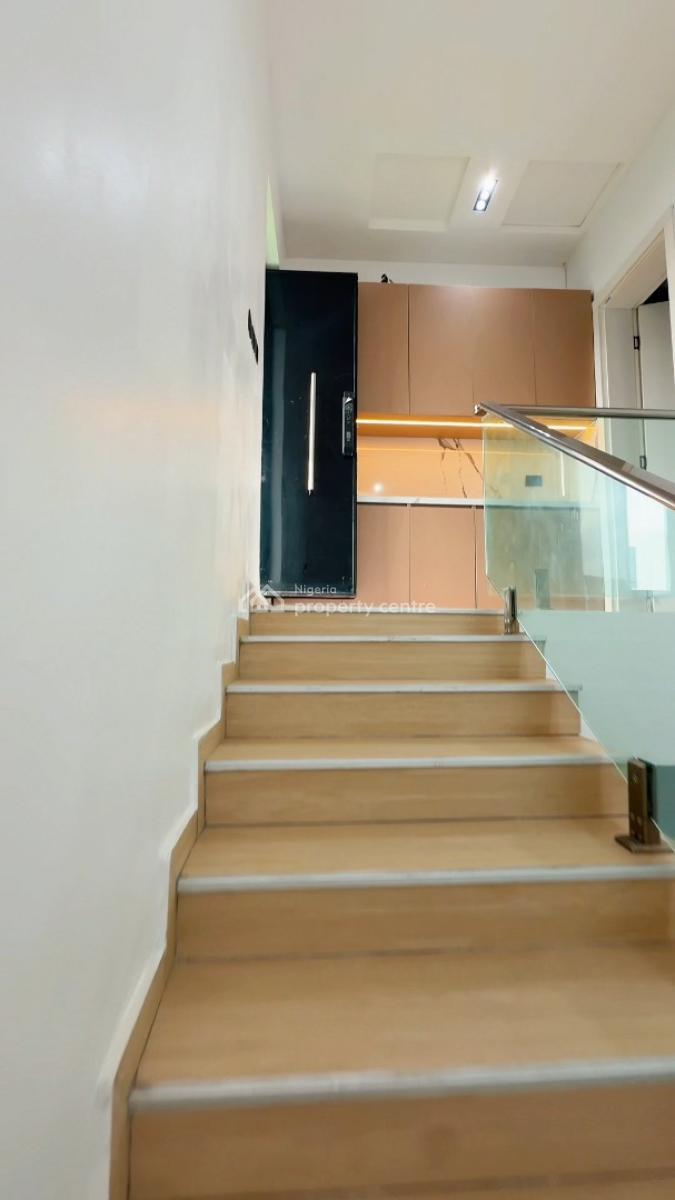 5 Bedrooms Fully Detached Duplex at Ikota Lekki, Ikota, Ikota, Lekki, Lagos, Detached Duplex for Sale