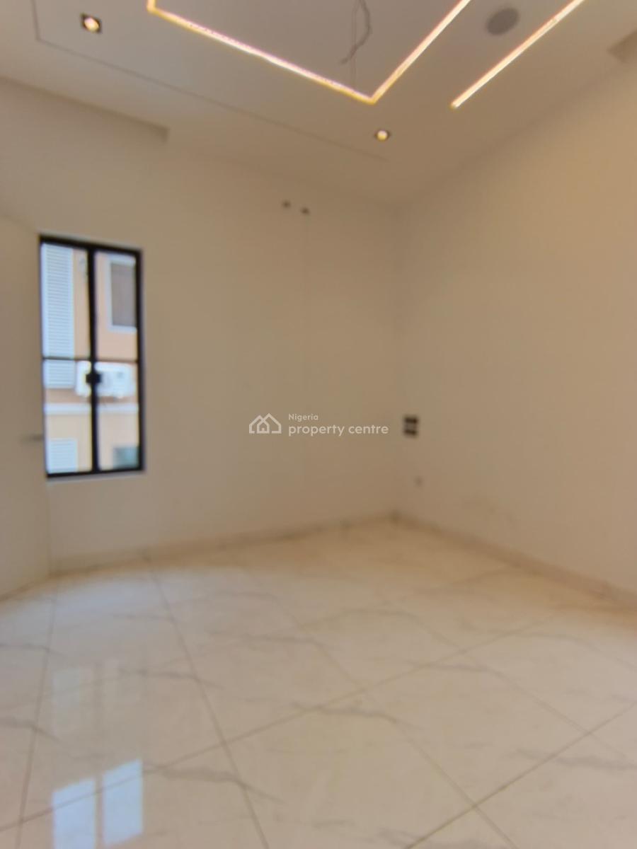 2 Bedroom Apartment Available, No 6 2nd Avenue Kajola Phase 1, Ibeju Lekki, Lagos,, Ibeju Lekki, Lagos, Flat / Apartment for Rent