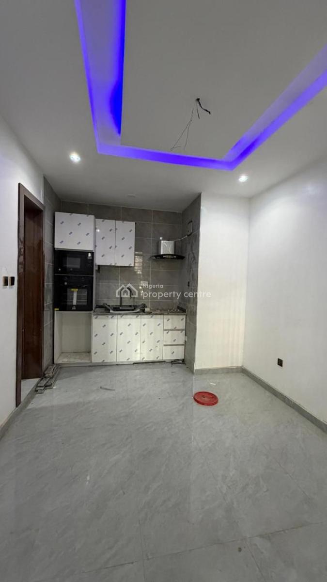Newly Built 2 Bedroom Apartment, Surulere, Lagos, Flat / Apartment for Sale