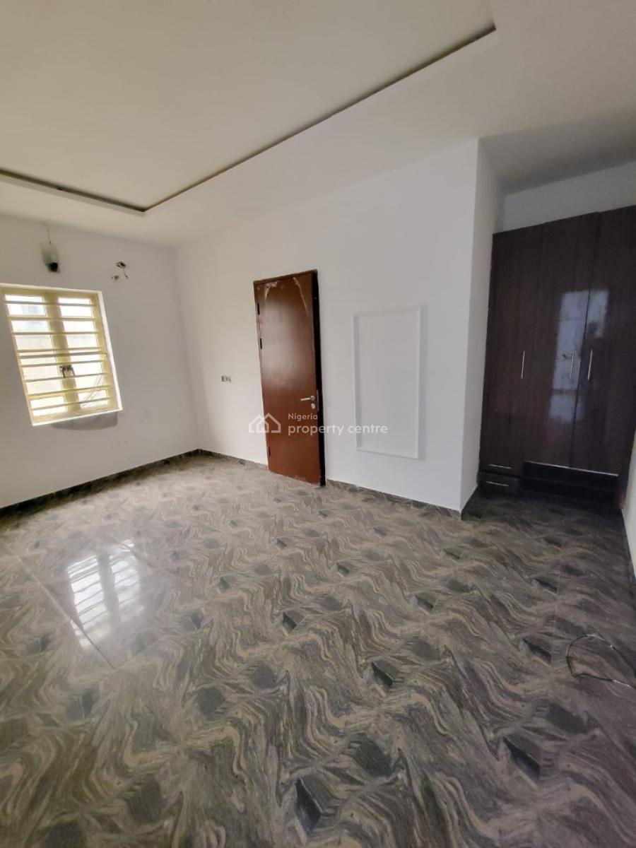 Standard and Sharp 2bedroom Flat, Chevron, Lekki, Lagos, Flat / Apartment for Rent