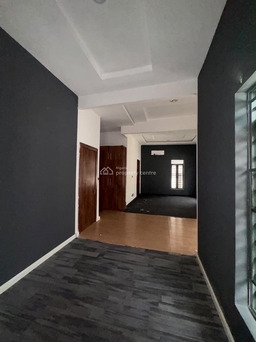 Standard and Spacious 5bedroom Duplex, Chevron, Lekki, Lagos, Terraced Bungalow for Rent