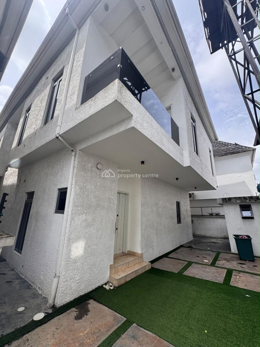 Standard and Spacious 5bedroom Duplex, Chevron, Lekki, Lagos, Terraced Bungalow for Rent