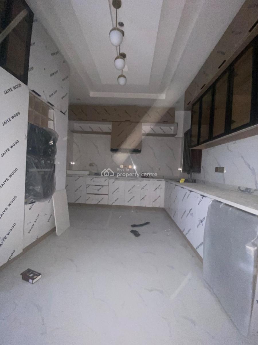 4 Bedroom Falt with Bq, Off Oba Akinjobi, Ikeja Gra, Ikeja, Lagos, Flat / Apartment for Sale