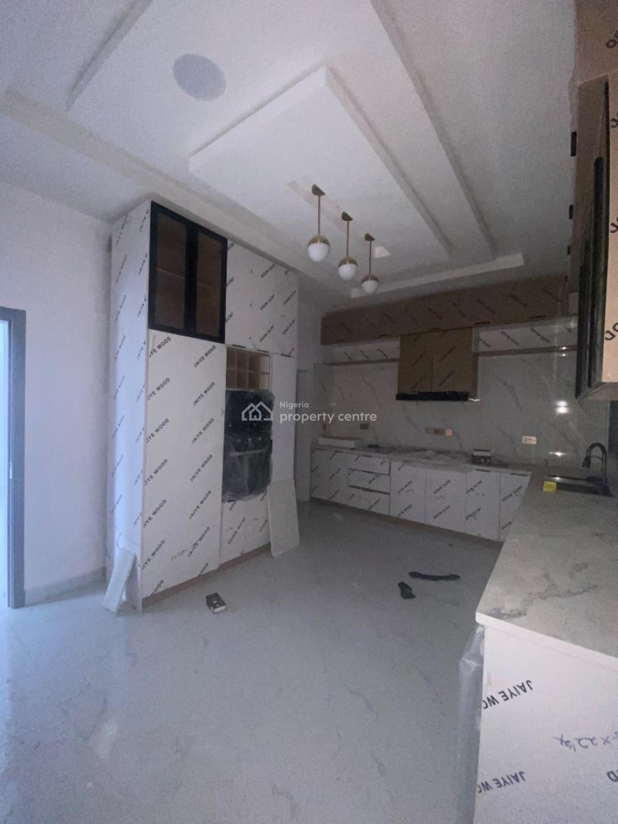 4 Bedroom Falt with Bq, Off Oba Akinjobi, Ikeja Gra, Ikeja, Lagos, Flat / Apartment for Sale