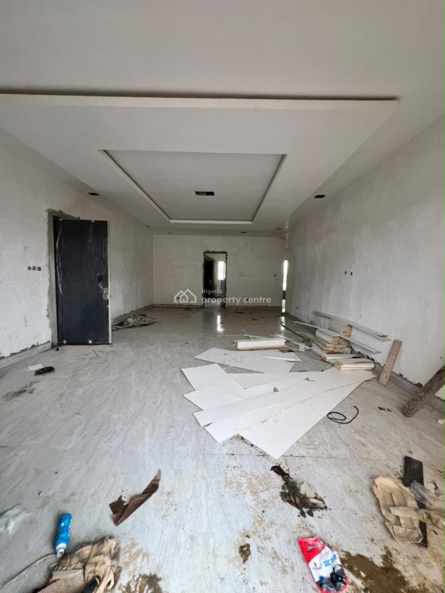 Spacious 3 Bedapartment with Bq, Pool, Gym & Elevator in an Estate, Located in a Flood Free Area, Victoria Island (vi), Lagos, Flat / Apartment for Sale