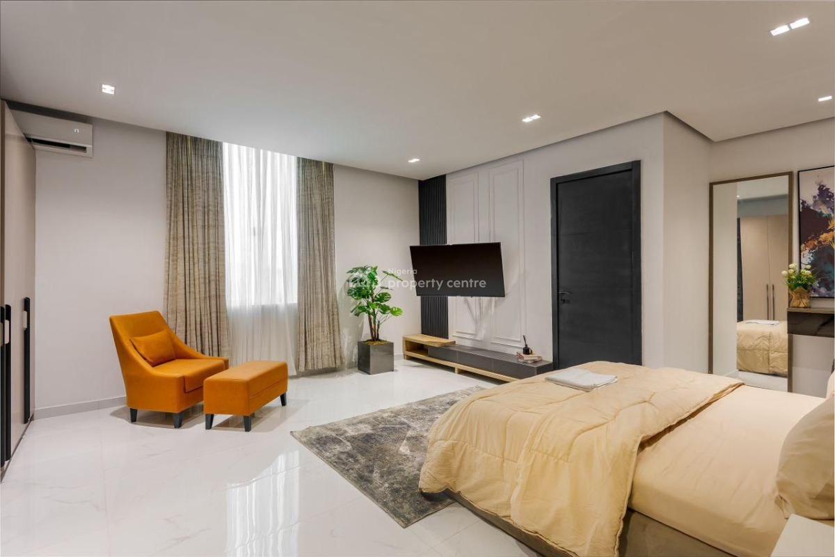 Luxury 2 Bedroom Apartment with Housekeeping and Gymnasium, Balconies, Inbuilt Speakers,ps5,swimming Pool, Lekki Phase 1, Lekki, Lagos, Flat / Apartment Short Let
