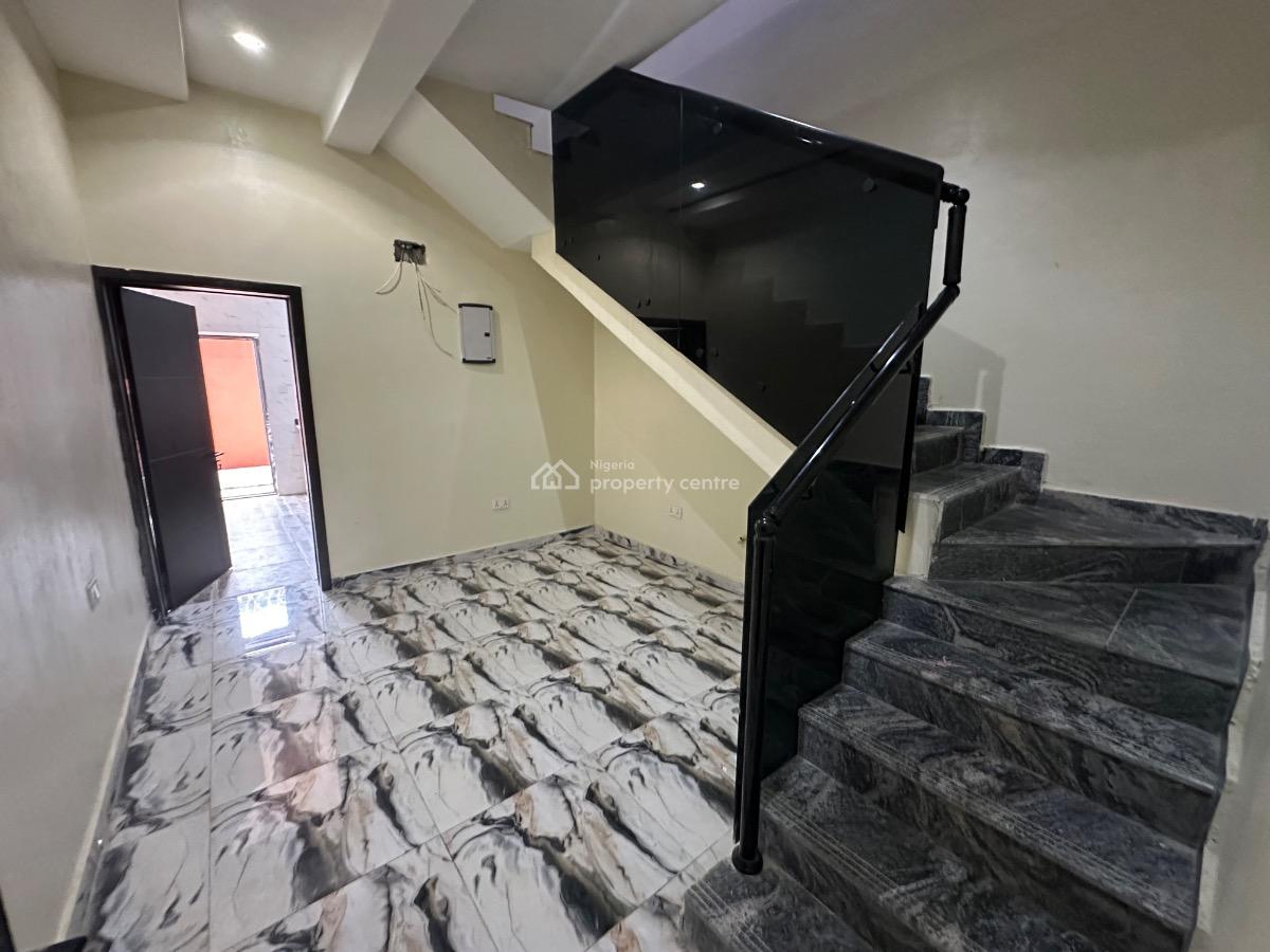 Luxuriously Finished 3 Bedroom Semi Detached Duplex with a Bq, Old Gra, Old Gra, Port Harcourt, Rivers, Semi-detached Bungalow for Rent