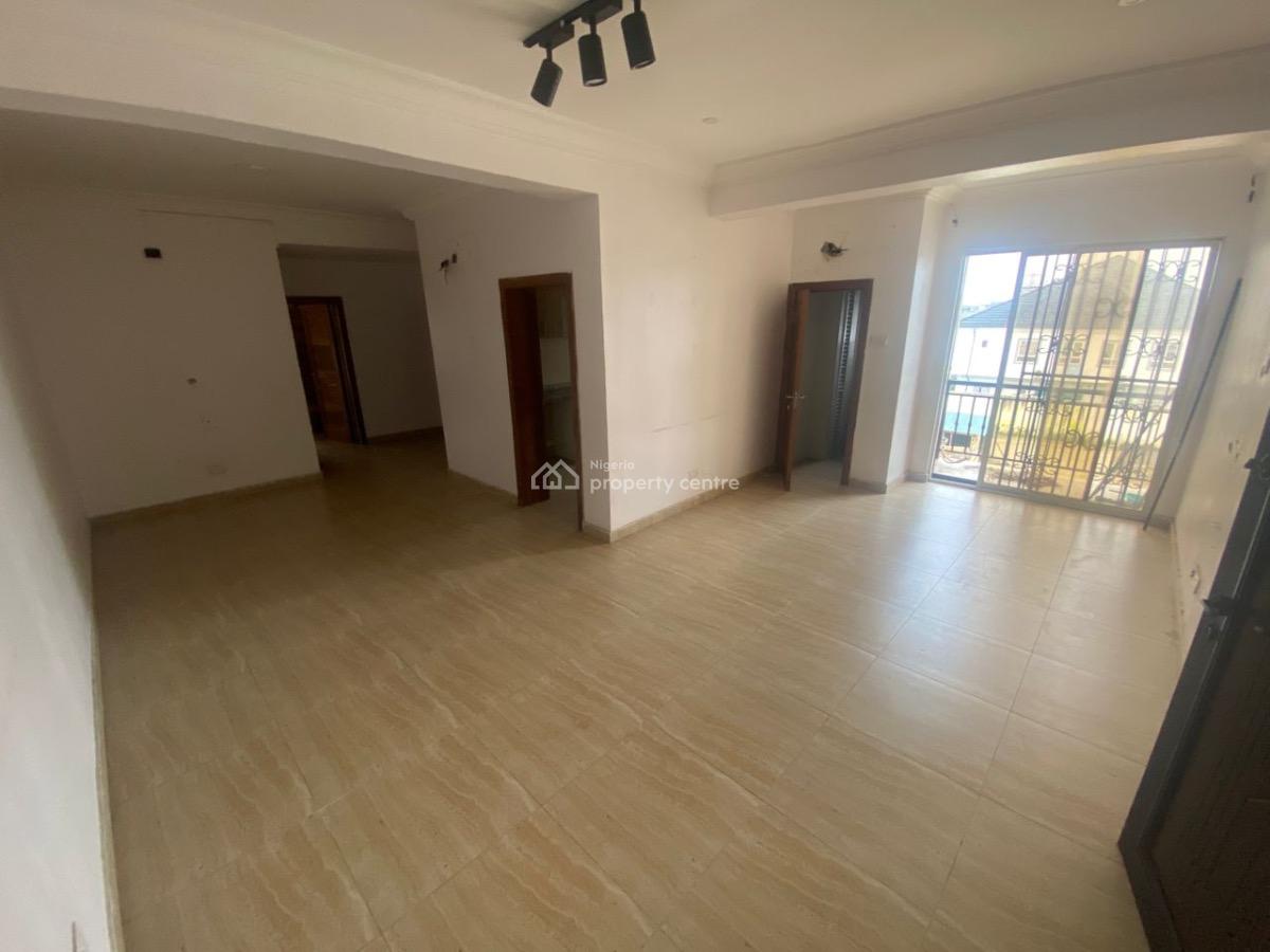 Spacious 2 Bedroom Apartment, Osapa London, Osapa, Lekki, Lagos, Flat / Apartment for Rent