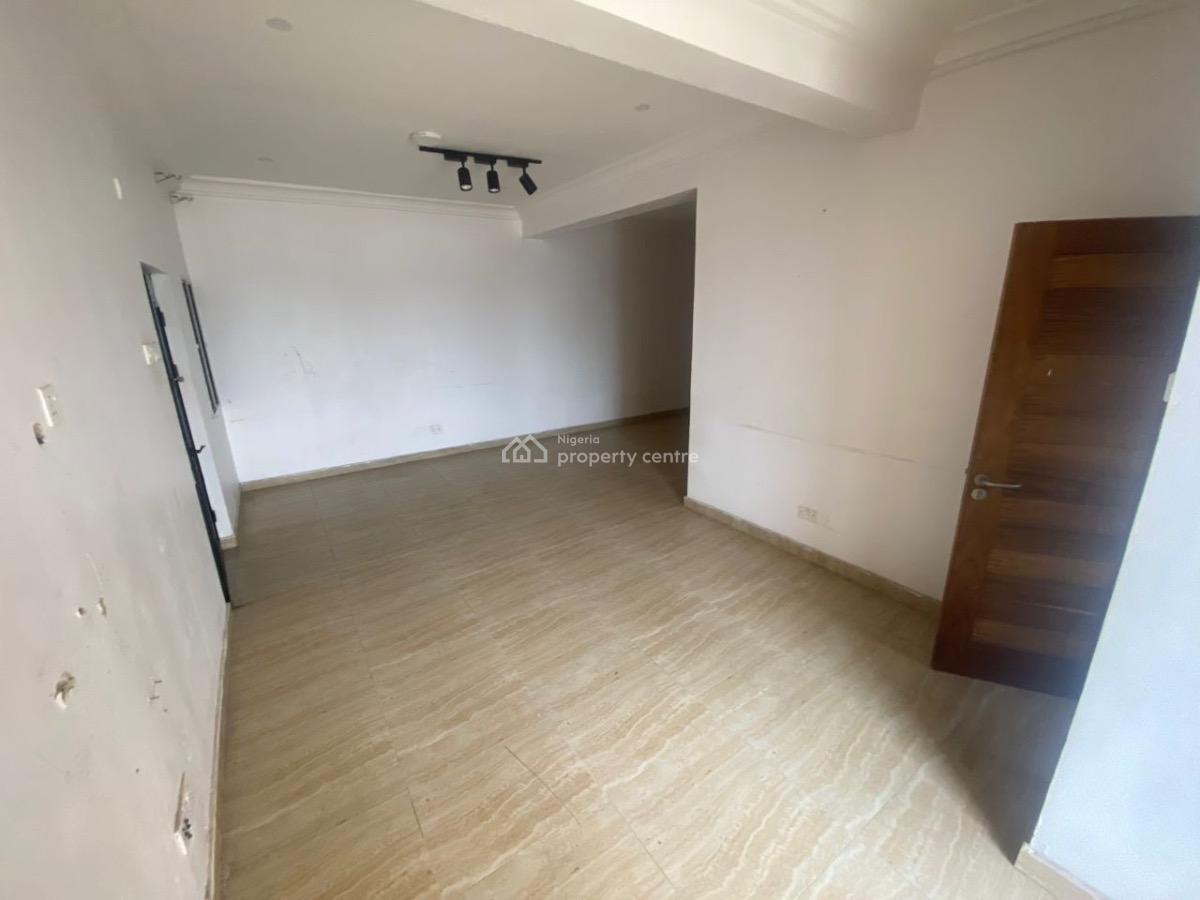 Spacious 2 Bedroom Apartment, Osapa London, Osapa, Lekki, Lagos, Flat / Apartment for Rent