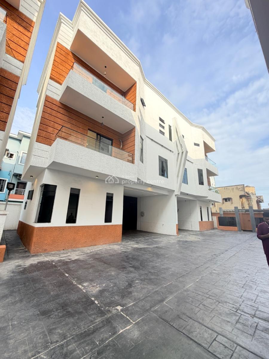 Beautiful 5bedroom Semi Detached Duplex with Bq & Swimming Pool, Osapa London, Lekki, Lagos, Detached Duplex for Sale