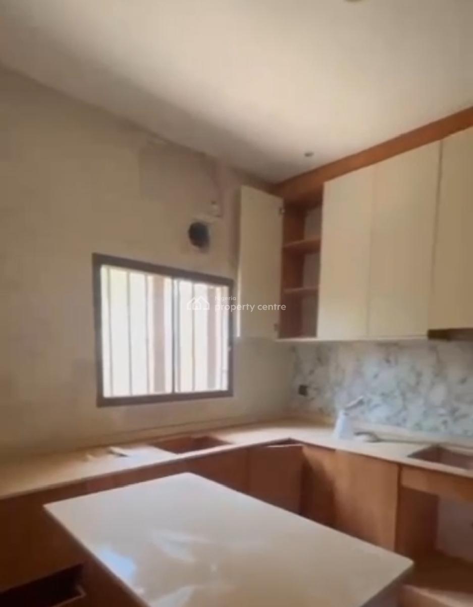 4bedroom Terrace Duplex (no Bq) with Fcda Global C of O Title., Gaduwa, Abuja. Close to Gaat Intl. School. Access Is Majorly Tarred Wi, Gaduwa, Abuja, Terraced Duplex for Sale