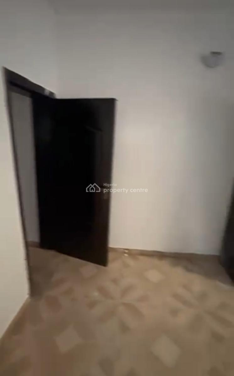Downstairs Mini Flat at Sango Tedo { Video}, Silver Land Estate, Sangotedo, Ajah, Lagos, Flat / Apartment for Rent