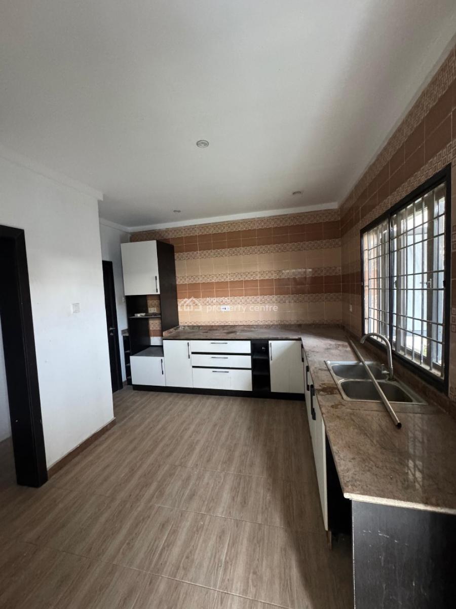 Luxury 3 Bedroom Apartment with Elevator Pool 24light Cctv, Orchid, Lekki, Lagos, House for Rent