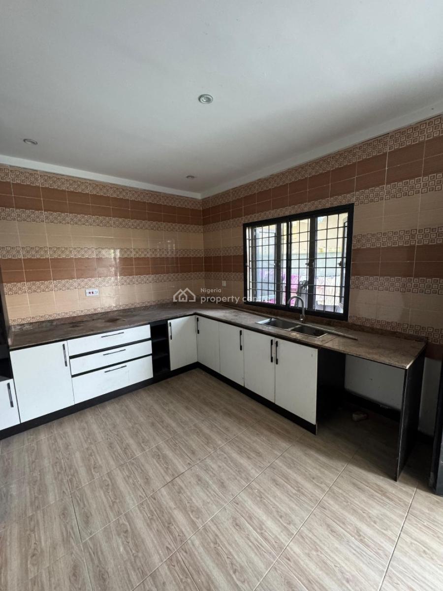 Luxury 3 Bedroom Apartment with Elevator Pool 24light Cctv, Orchid, Lekki, Lagos, House for Rent