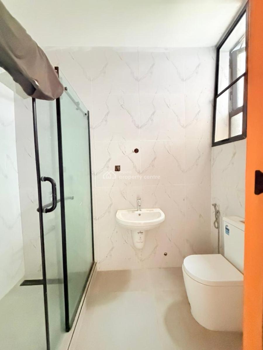 Nicely Built 3 Bedroom Apartment, Ikeja Gra, Ikeja, Lagos, Flat / Apartment for Sale