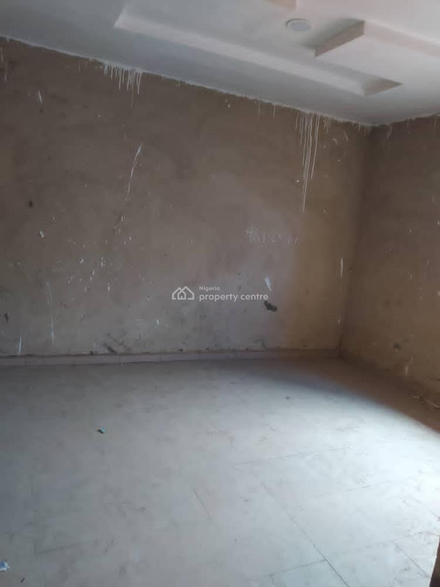 2 Bedrooms Flat, Coker Road, Fagba, Agege, Lagos, Flat / Apartment for Rent