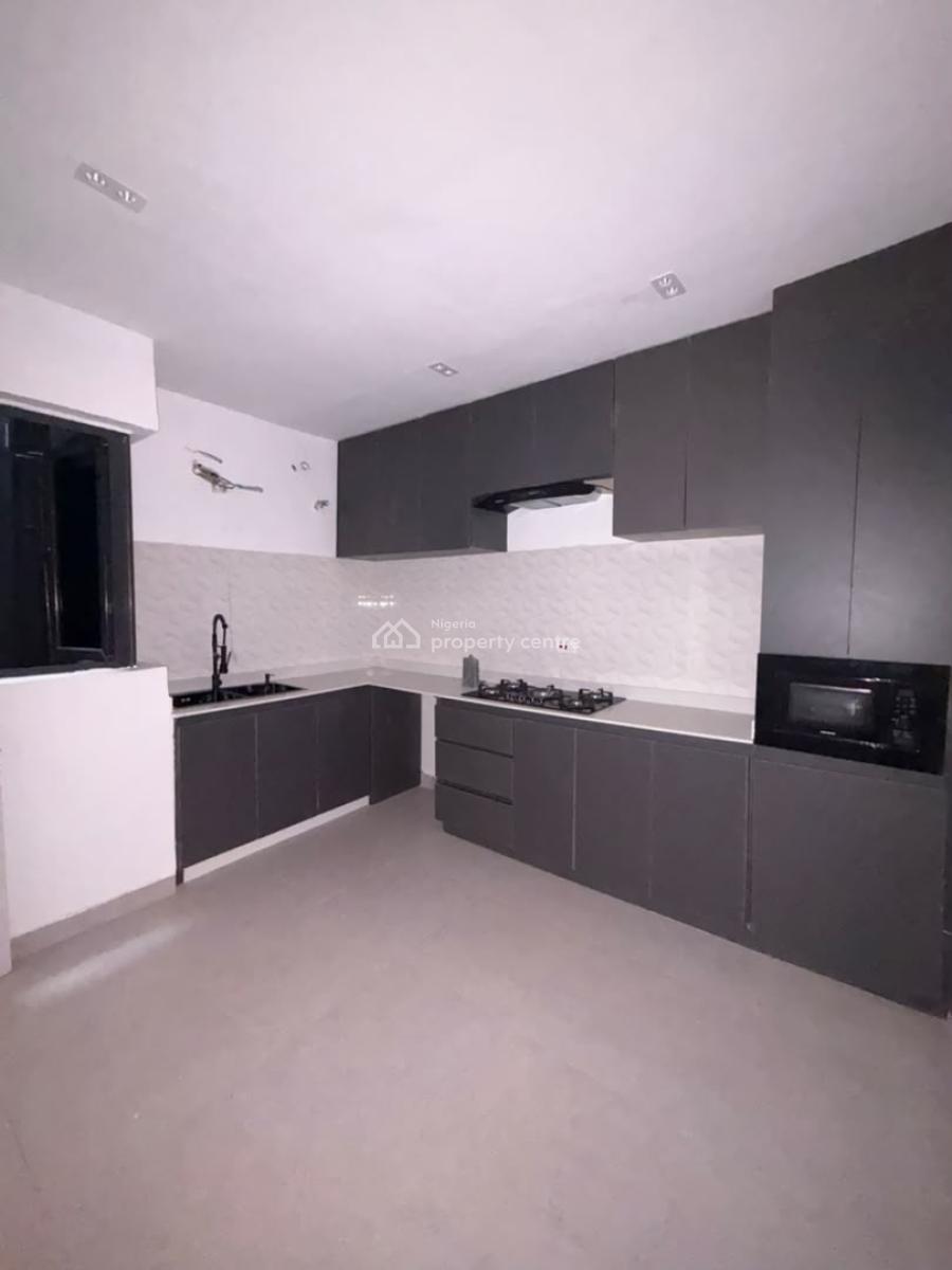 Spacious 3 Bedroom Apartment Suitable for Investment, Ikate, Lekki, Lagos, Flat / Apartment for Sale