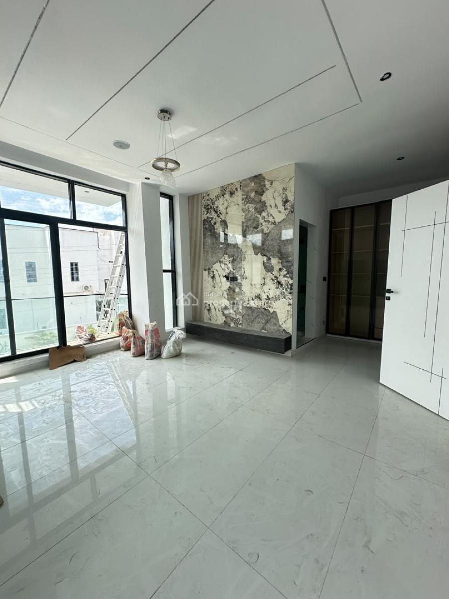 Exquisite Spacious Luxury 4 Bedroom Semi-detached Duplex with a Bq, Ikota, Lekki, Lagos, Semi-detached Duplex for Sale