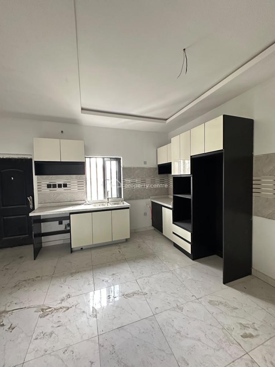 Well-built Luxury Spacious 3 Bedroom Apartment with a Bq, Ikate, Lekki, Lagos, Flat / Apartment for Sale