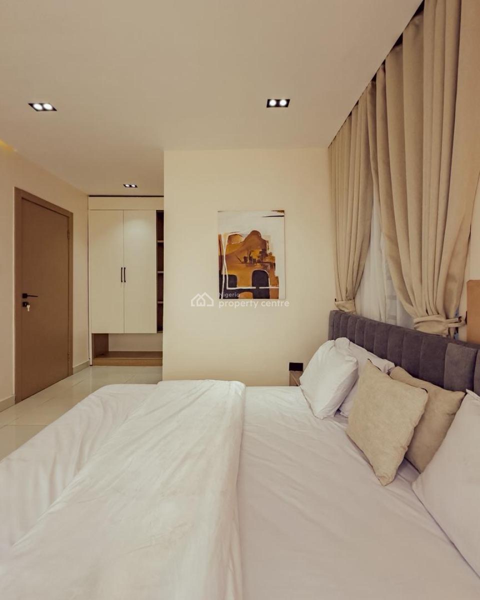 Affordable Studio Apartment in a Good Location, Surulere, Lagos, Self Contain (single Rooms) for Sale