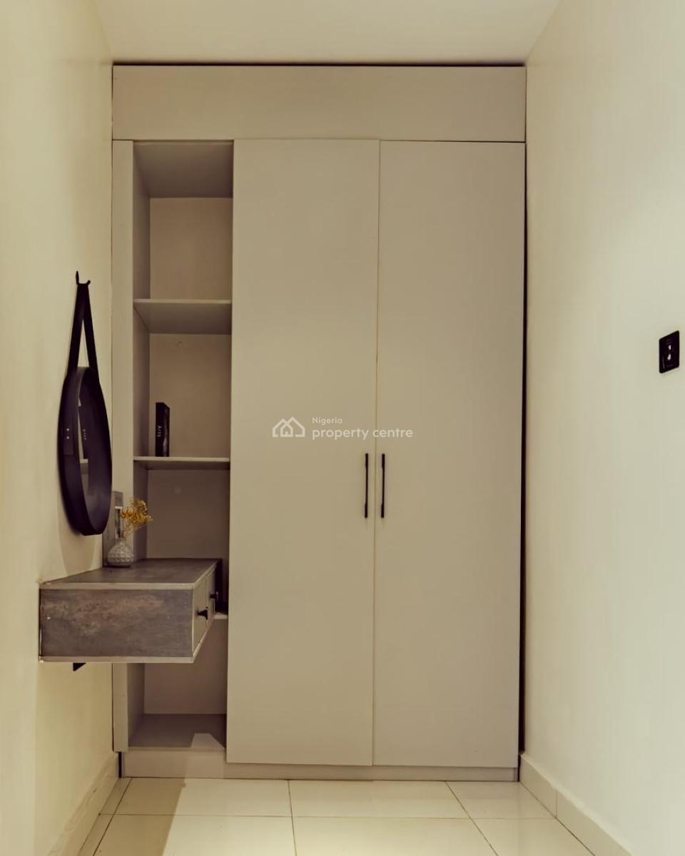 Affordable Studio Apartment in a Good Location, Surulere, Lagos, Self Contain (single Rooms) for Sale