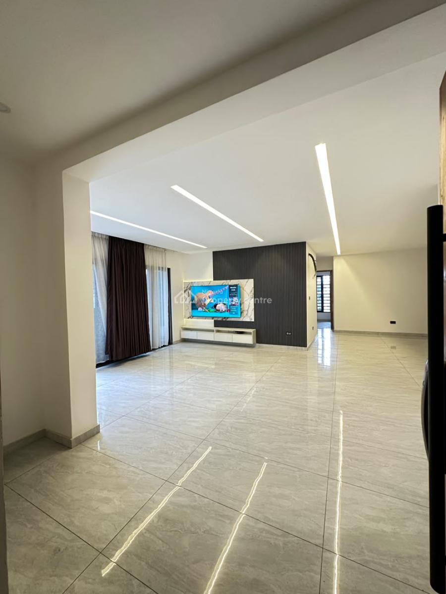 Exquisite 3 Bedroom Apartment with a Spacious Bq & Elevator, Ikate, Lekki, Lagos, Flat / Apartment for Sale