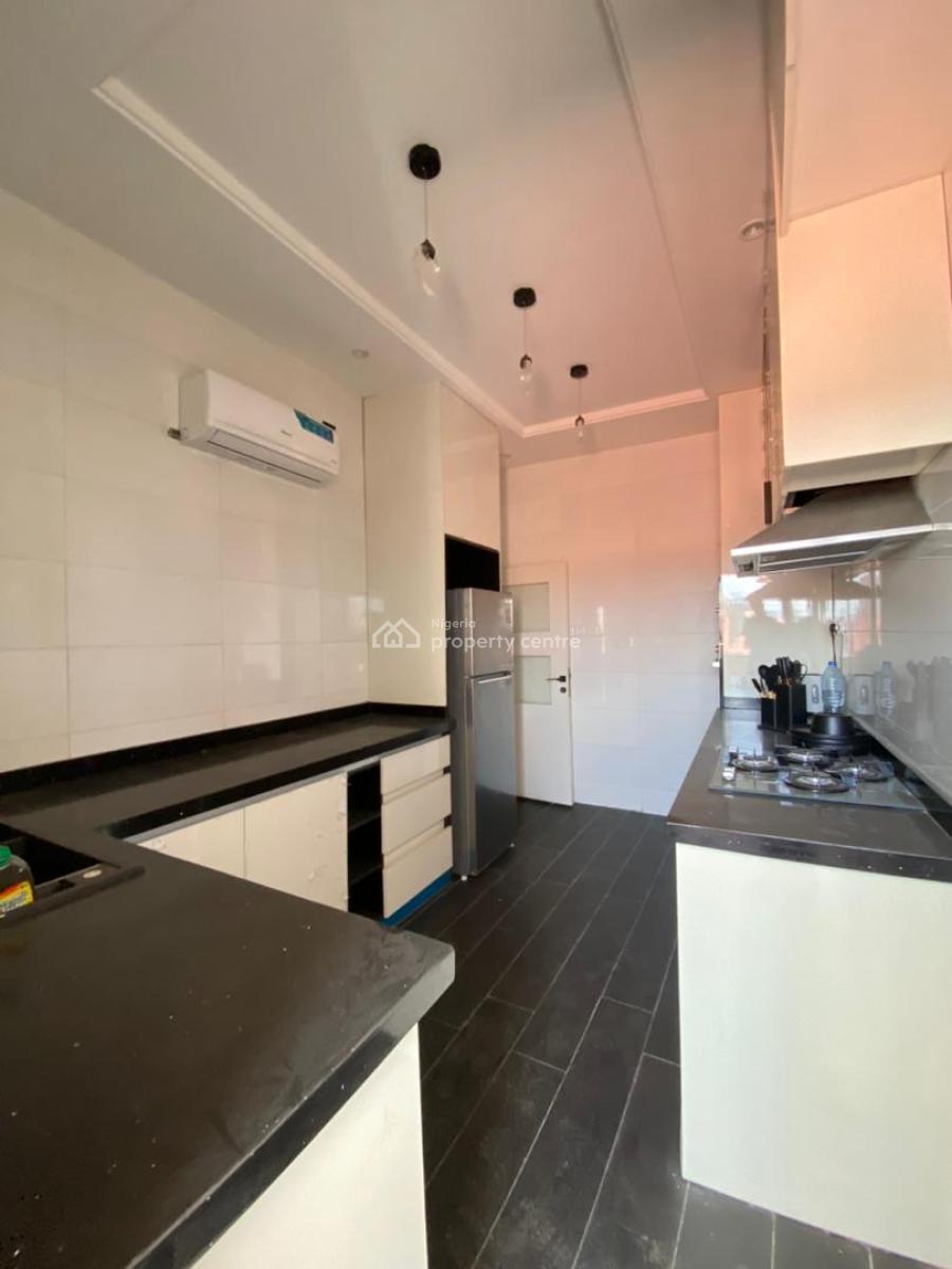 Lovely 3 Bedroom Serviced Apartment with a Swimming Pool, Gym, Lekki Phase 1, Lekki, Lagos, Flat / Apartment for Sale