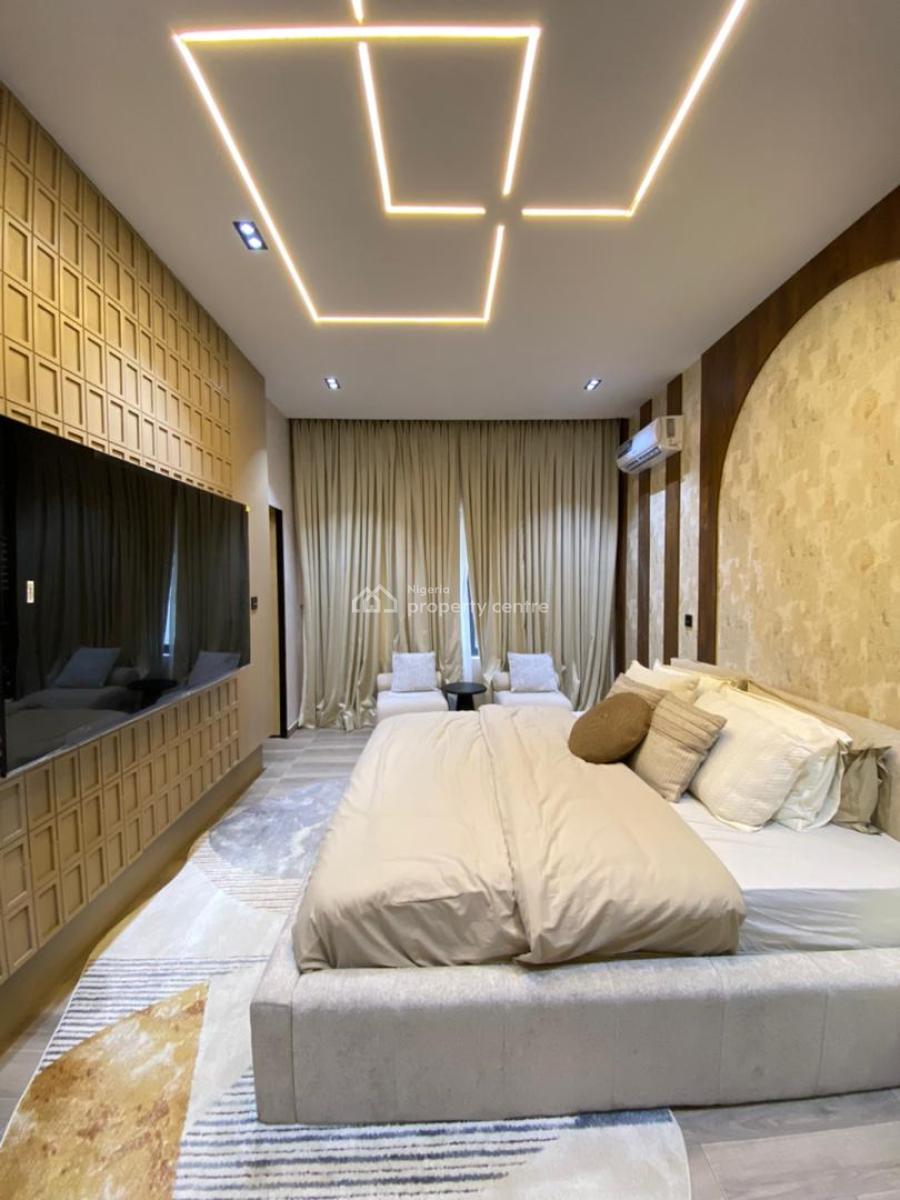 Nicely Built 2 Bedroom Apartment with, Pool, Gym, Elevator, Lekki Phase 1, Lekki, Lagos, Flat / Apartment for Sale