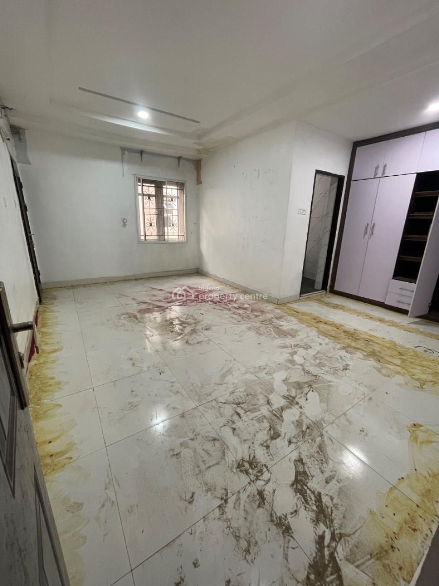 Newly Vacated 4 Bedrooms Terraced Duplex with Bq in an Estate, By Airport Road, Jabi, Abuja, Terraced Duplex for Rent