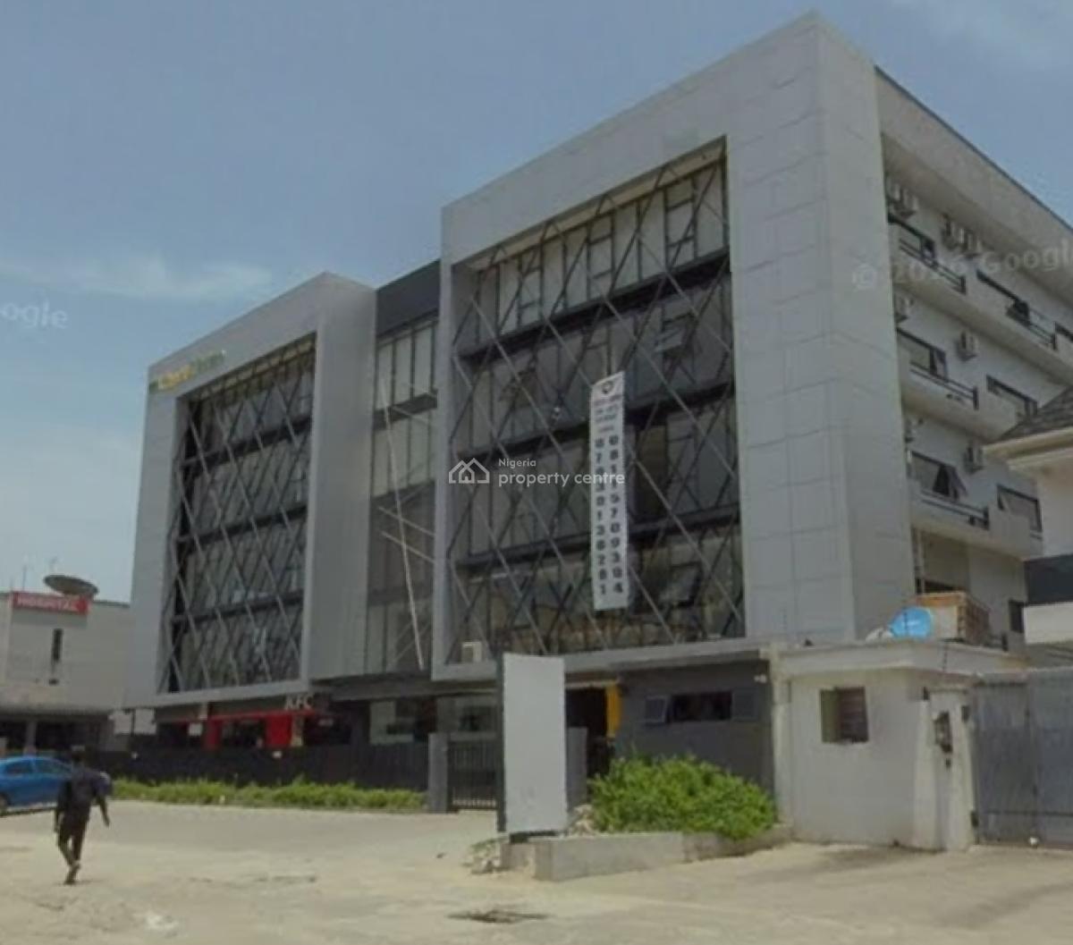 Shopping Mall on 1300sqm, Lekki, Lagos, Plaza / Complex / Mall for Sale