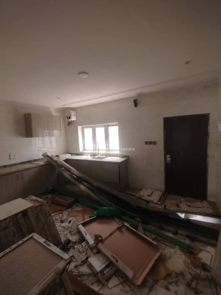 Newly Built 2 Bedroom Flat. First Floor. Tarred Road., Katampe (main), Katampe, Abuja, Flat / Apartment for Rent