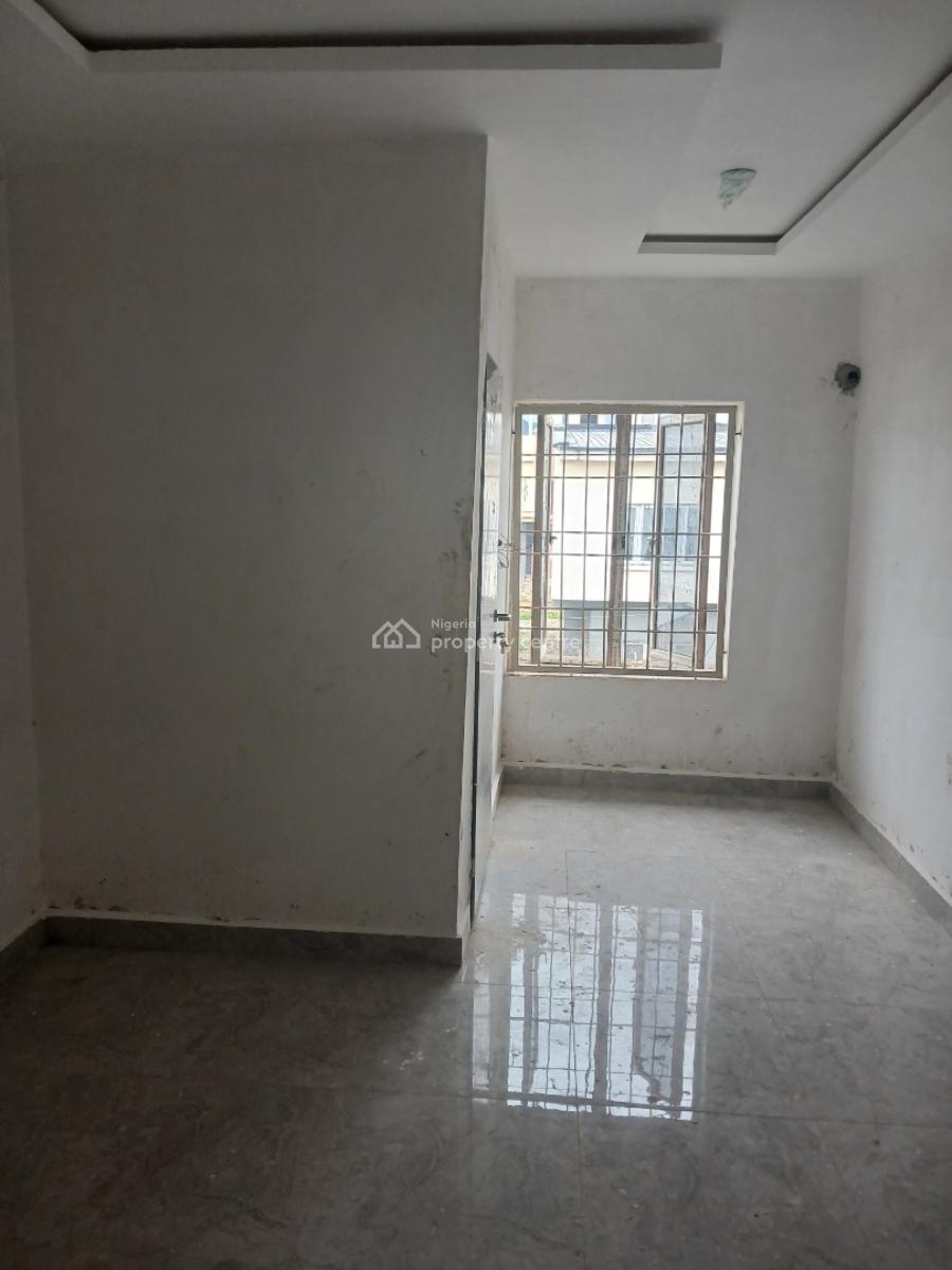 a Brand New Spacious Terraced Duplex + 1bq, Idu-karmo District, After Nizamiyel Hospital ( Video Is Attached), Idu Industrial, Abuja, Terraced Duplex for Rent