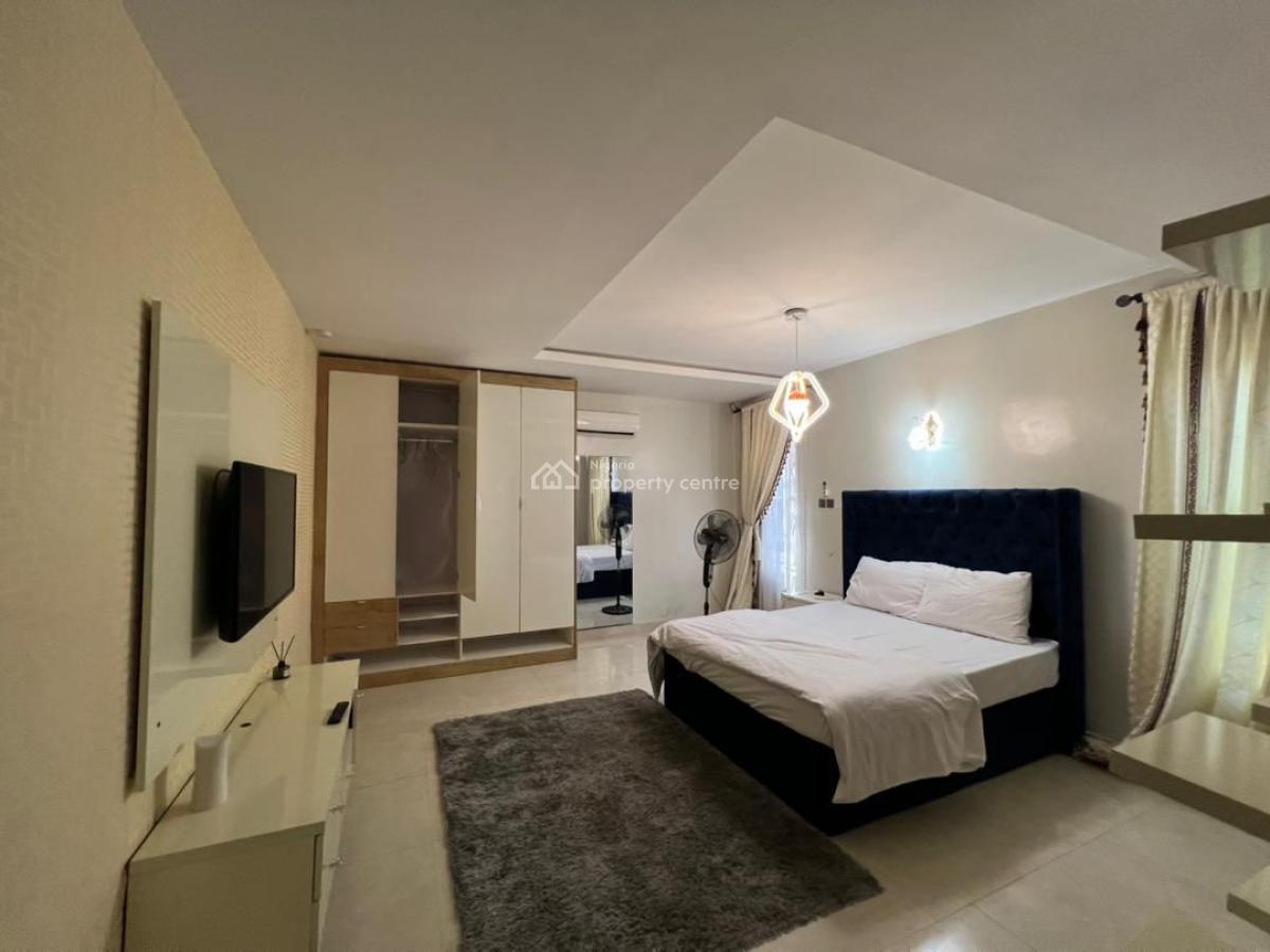 Massively Structured 5bedroom in The Heart of Lekki Phase 1 with All F, Lekki Phase 1, Lekki, Lagos, House for Sale