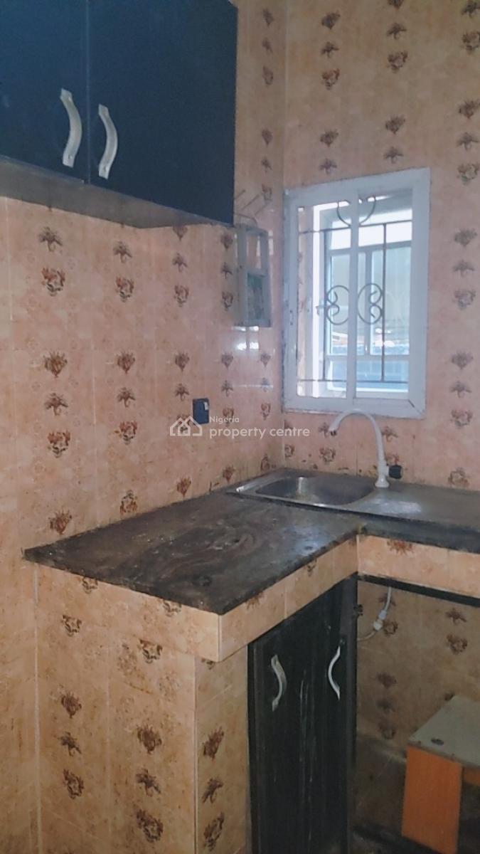 Spacious  Mini  Flat, Sangotedo, Ajah, Lagos, Flat / Apartment for Rent