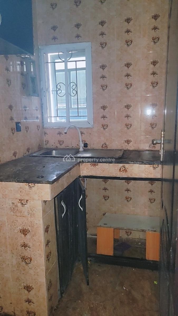 Spacious  Mini  Flat, Sangotedo, Ajah, Lagos, Flat / Apartment for Rent