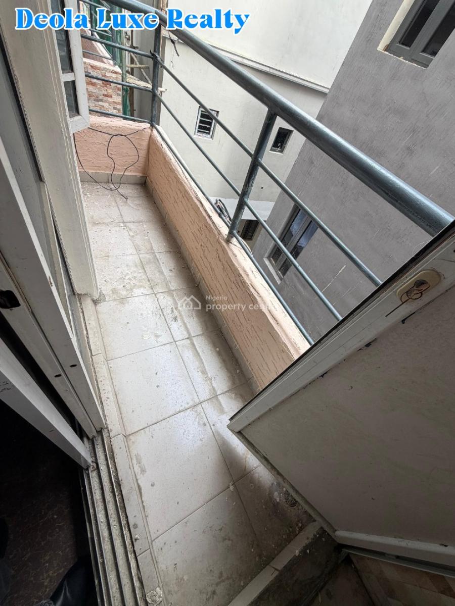 a Nice and Spacious 2 Bedroom Apartment with Balcony (upstair), Off Freedom Way, Lekki Phase 1, Lekki, Lagos, Flat / Apartment for Rent