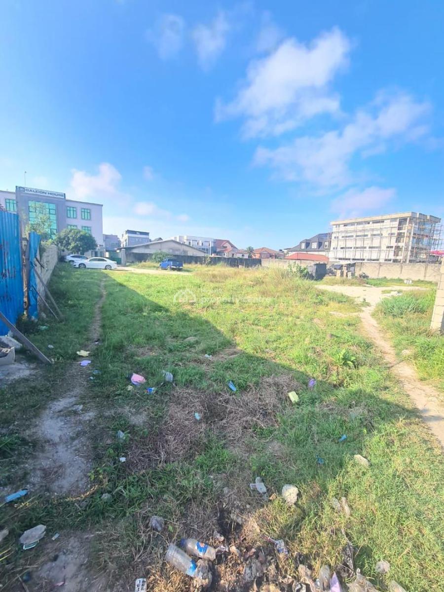 Commercial Land in Lekki Phase 1, Elf Bus Stop Lekki Phase 1, Lekki, Lagos, Commercial Land for Rent