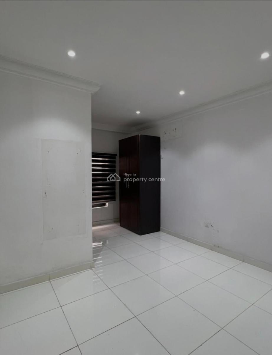 Fully Serviced 3 Bedroom Terrace Duplex with Pool & Gym, Platinum Way, Lekki, Lagos, Terraced Duplex for Rent
