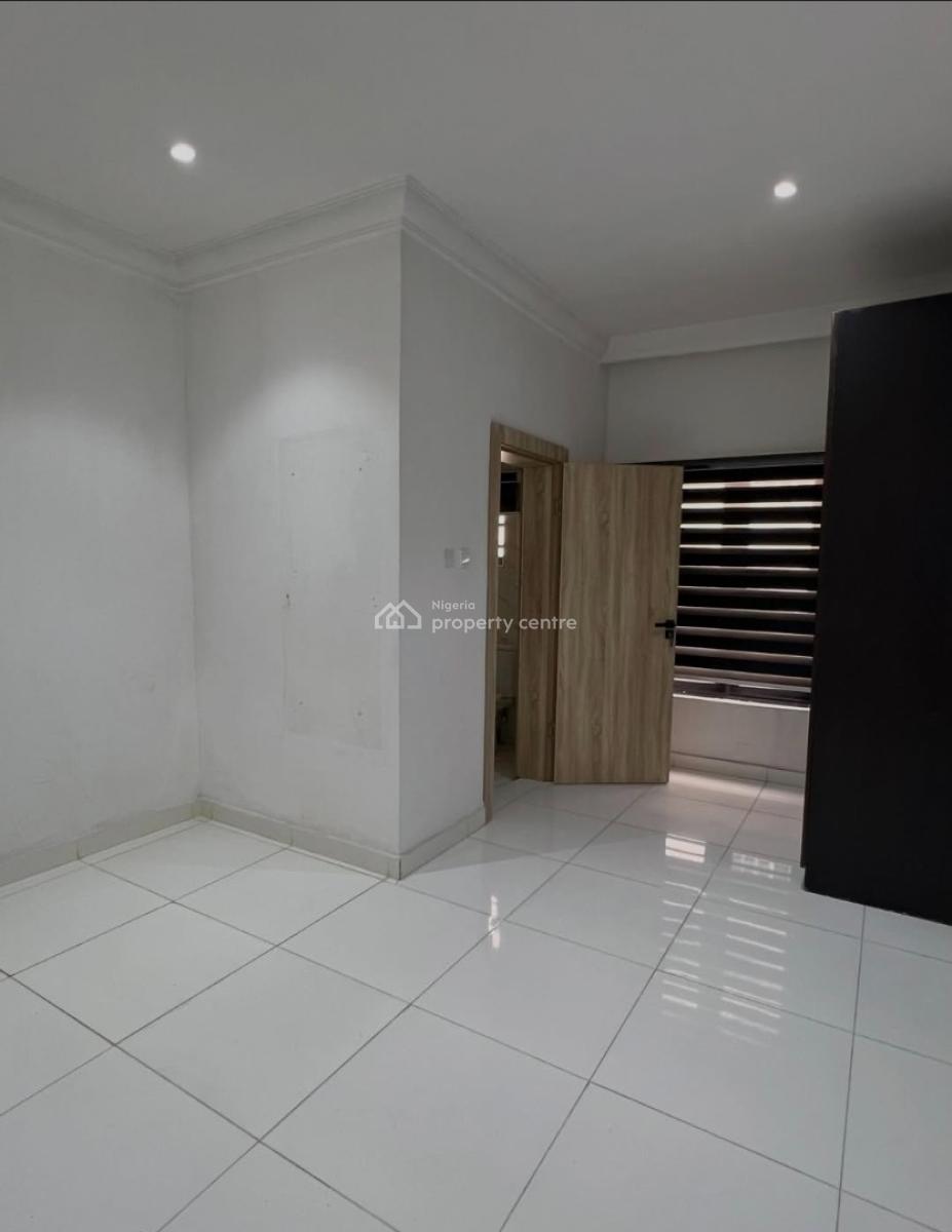 Fully Serviced 3 Bedroom Terrace Duplex with Pool & Gym, Platinum Way, Lekki, Lagos, Terraced Duplex for Rent