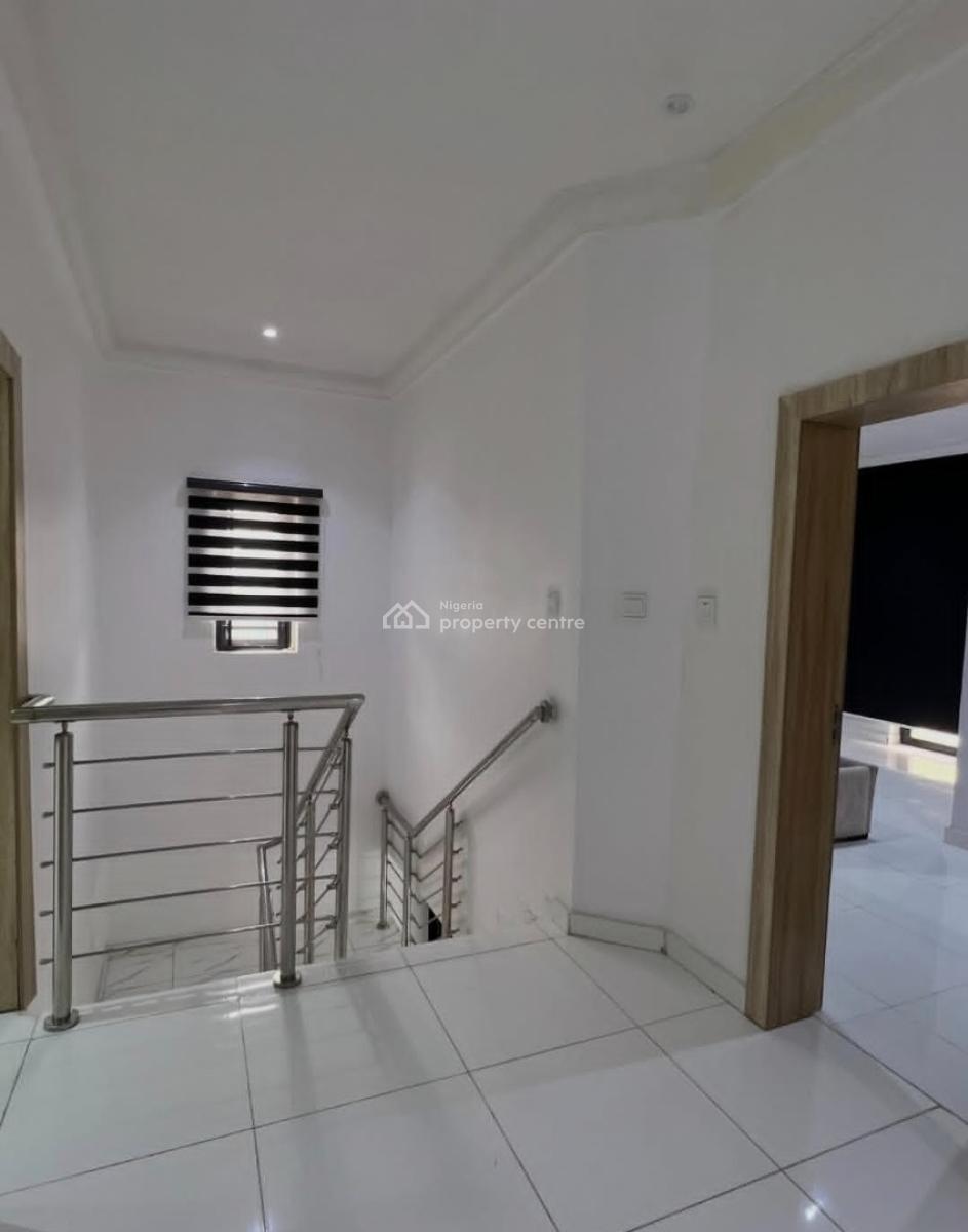 Fully Serviced 3 Bedroom Terrace Duplex with Pool & Gym, Platinum Way, Lekki, Lagos, Terraced Duplex for Rent