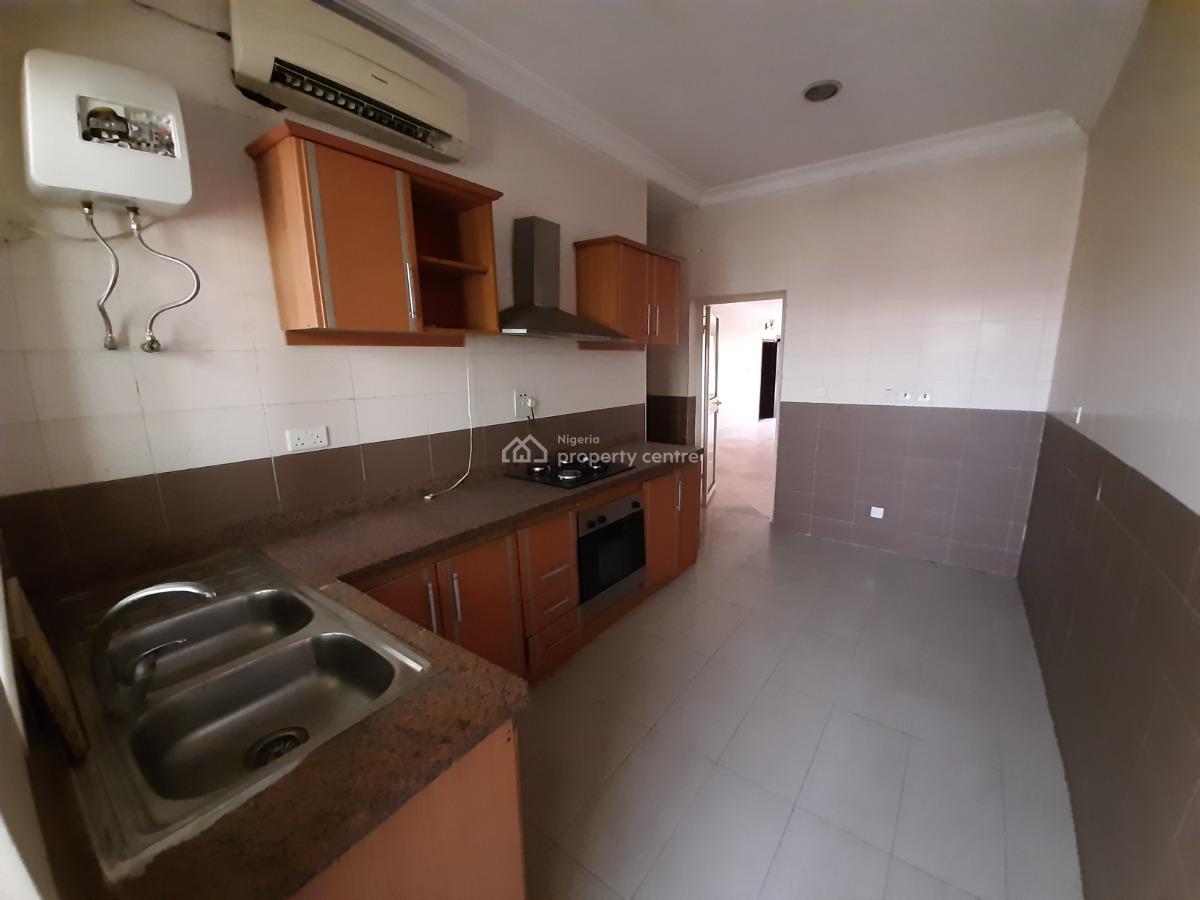 Serviced 3 Bedroom En-suite Flat with an Enclosed Fitted Kitchen/pantr, Oniru, Victoria Island (vi), Lagos, Flat / Apartment for Rent