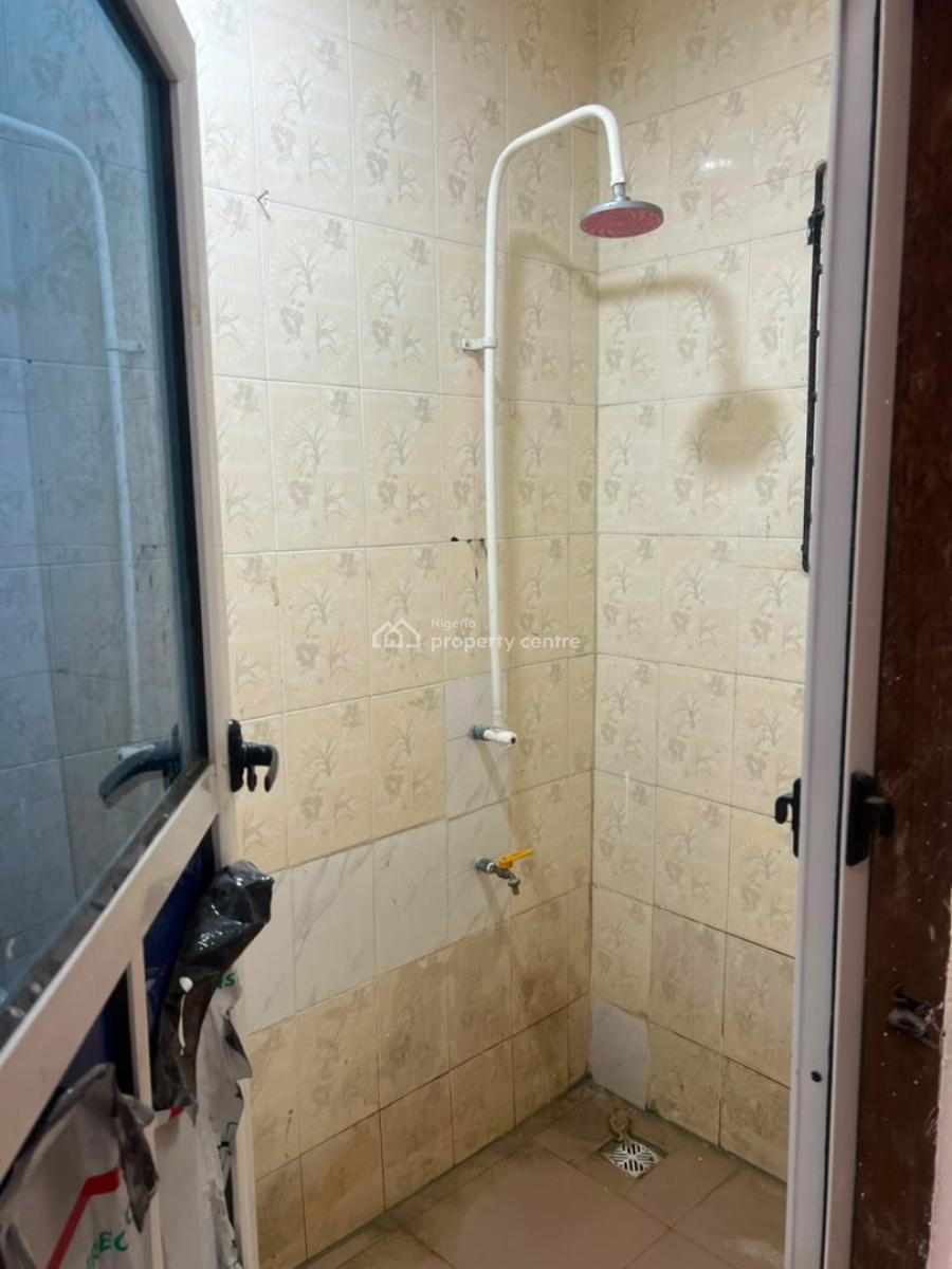 Executive Spacious 3 Bedroom Apartment, Omole Phase 1, Ikeja, Lagos, Flat / Apartment for Rent