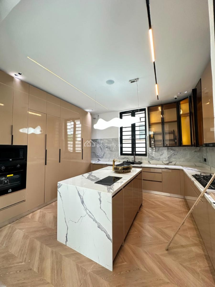 Outstanding Spacious Luxury 5 Bedroom Fully Detached Duplex with a Bq, Lekki Phase 1, Lekki, Lagos, Detached Duplex for Sale