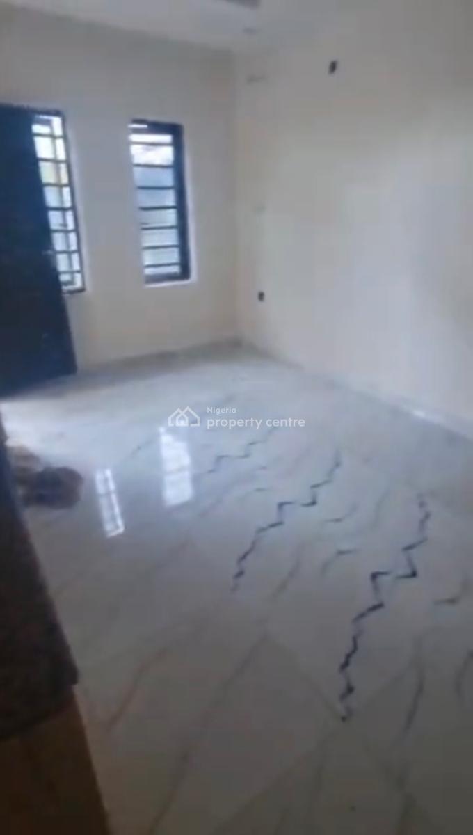 Room Self Relatively New Ground Floor Pop Ceiling, Pedro, Gbagada, Lagos, Self Contain (single Rooms) for Rent