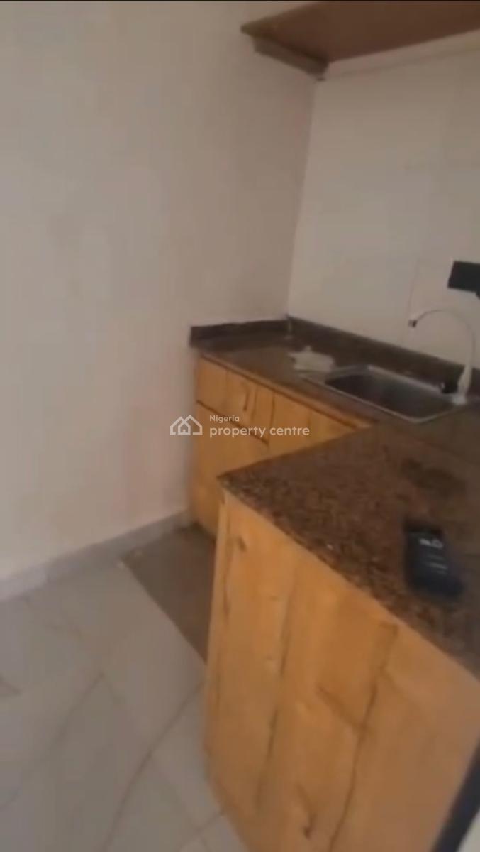 Room Self Relatively New Ground Floor Pop Ceiling, Pedro, Gbagada, Lagos, Self Contain (single Rooms) for Rent