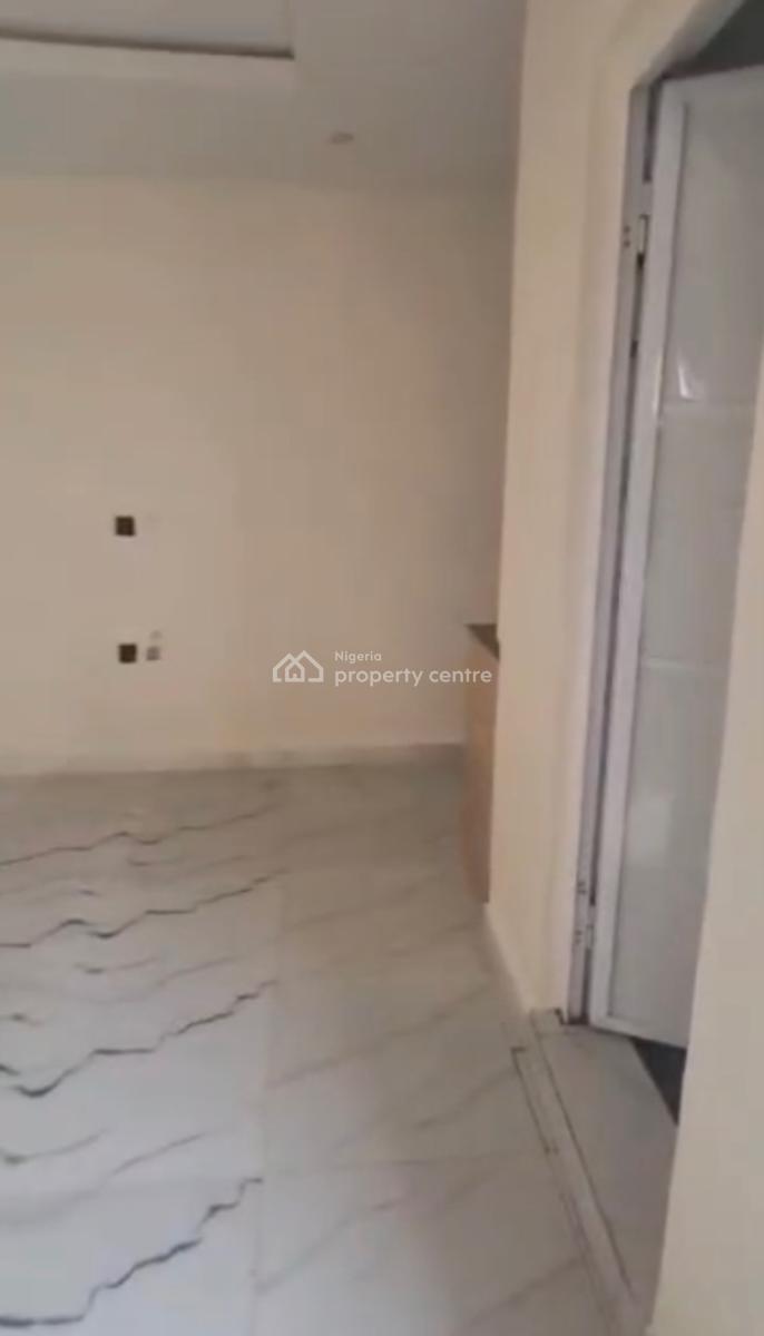 Room Self Relatively New Ground Floor Pop Ceiling, Pedro, Gbagada, Lagos, Self Contain (single Rooms) for Rent