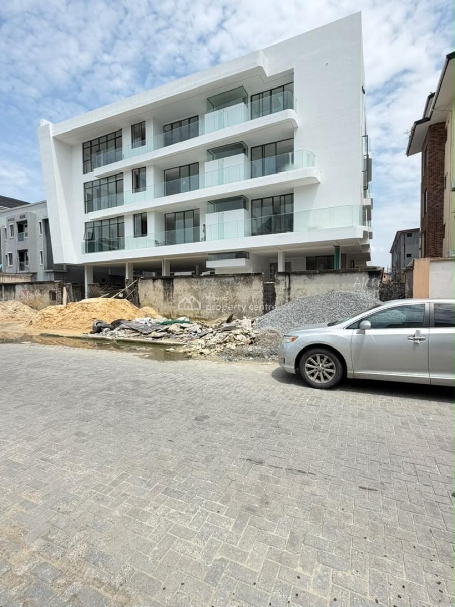 Spacious 2 Bedroom Apartment with Elevator and Swimming Pool Suitable, Lekki Phase 1, Lekki, Lagos, House for Sale