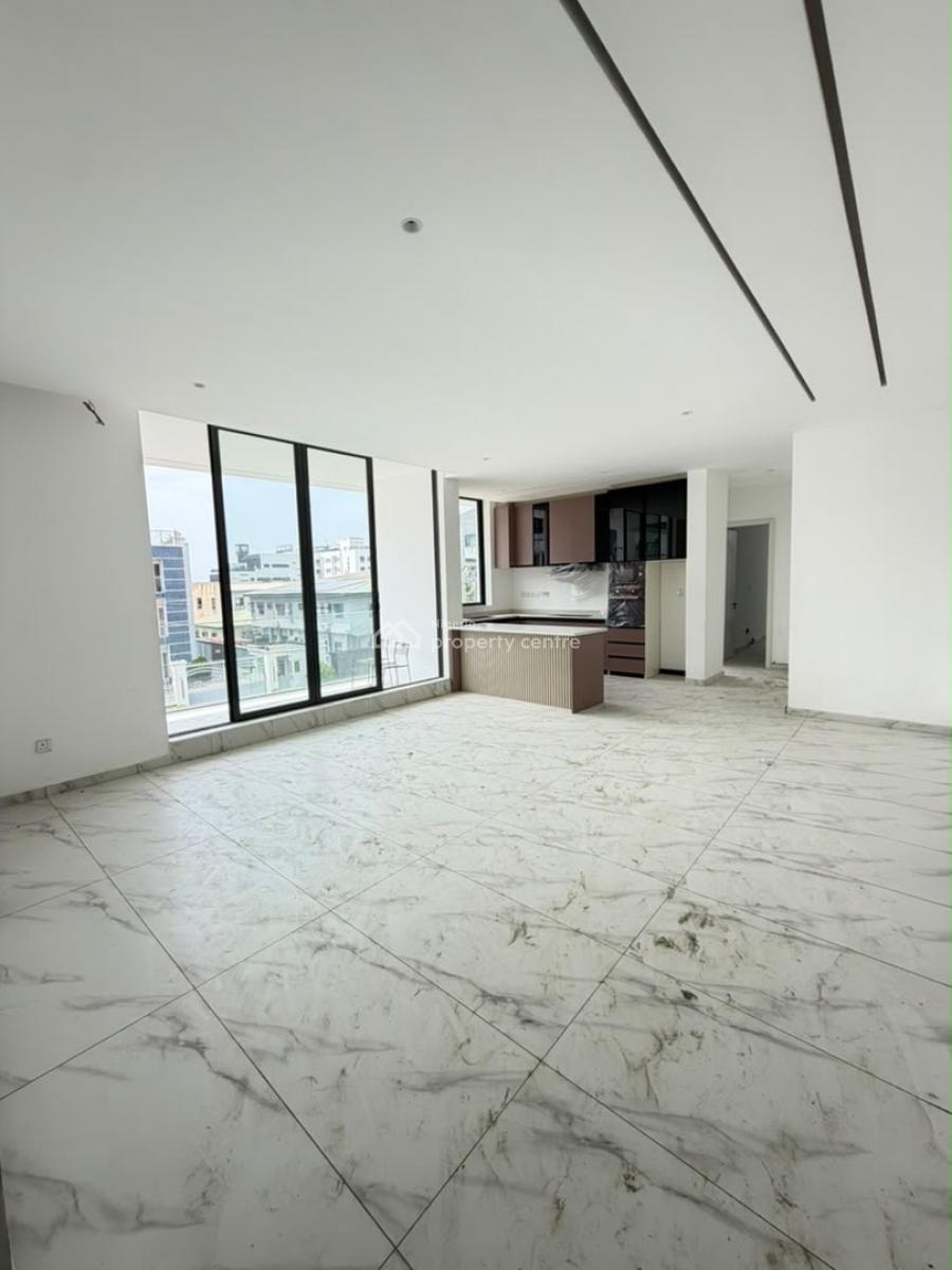 Spacious 2 Bedroom Apartment with Elevator and Swimming Pool Suitable, Lekki Phase 1, Lekki, Lagos, House for Sale