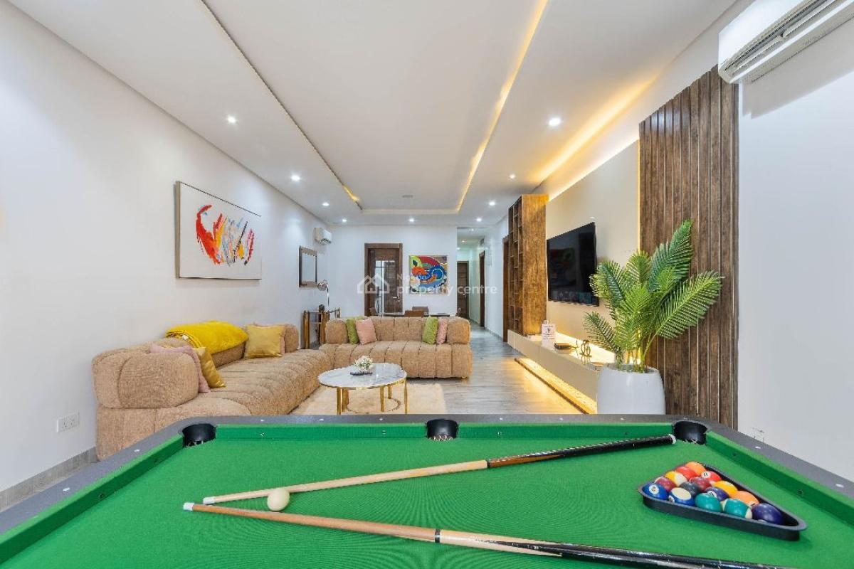 Exclusive 3-bedroom Luxury Retreat with Swimming Pool & Resort-style, Lekki Phase 1, Lekki, Lagos, Flat / Apartment Short Let