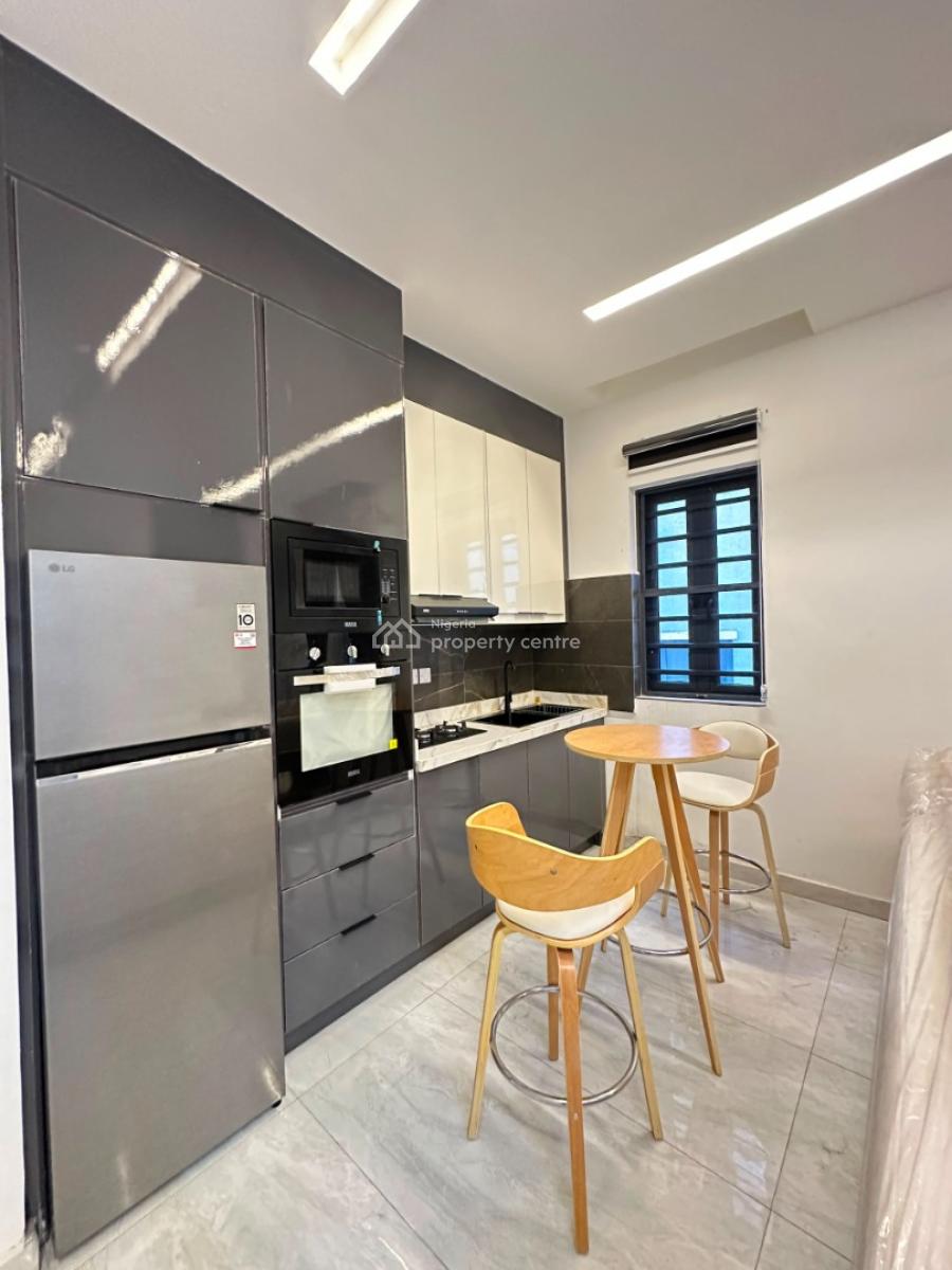 Exquisite Luxury Spacious 2 Bedroom Apartment with an Elevator, Ikate, Lekki, Lagos, Flat / Apartment for Sale